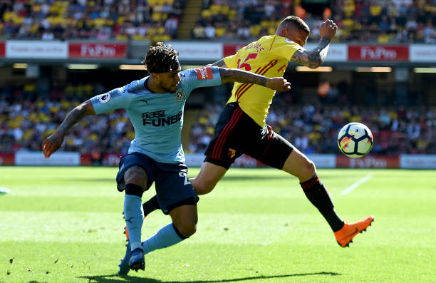 斯这位年轻 斯这位年轻